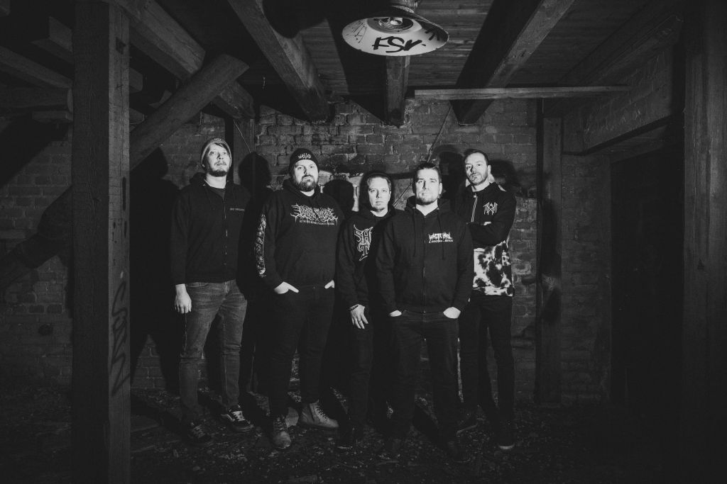 Finnish modern metalcore band Ashes of Perishing released a new single and music video Rapture!