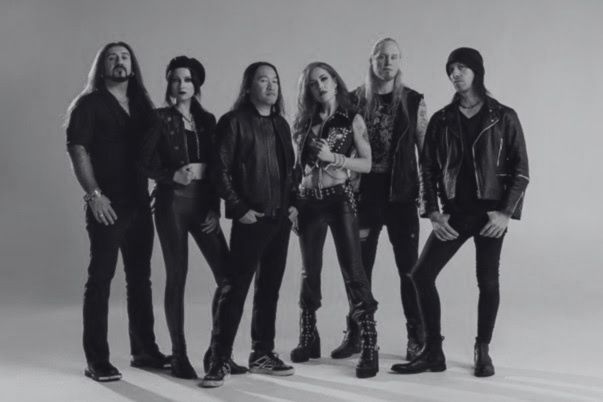 Ex-Arch Enemy Frontwoman Alissa White-Gluz Joins DRAGONFORCE As Additional Singer