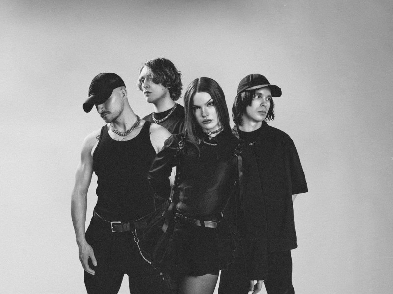 LUNA KILLS Return With New Single “LOWER” and Gear Up for a Massive European&nbsp;Summer