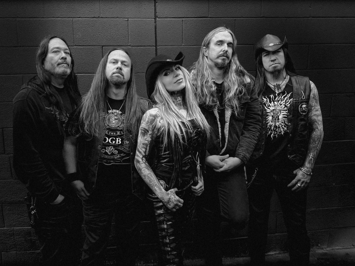 DieveNoire Drops Defiant New Video&nbsp;“IDGAF”