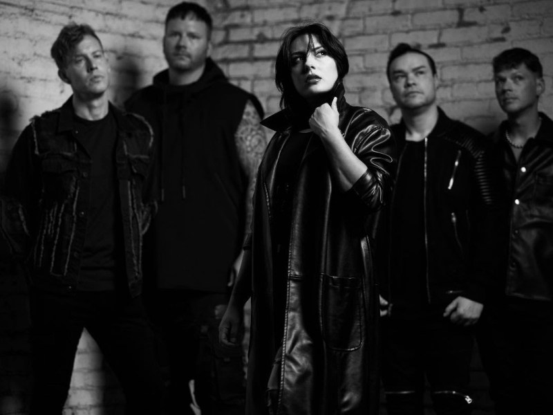 Emotional honesty has become the listener’s new expectation – interview with Amanda Lyberg of Eva Under&nbsp;Fire