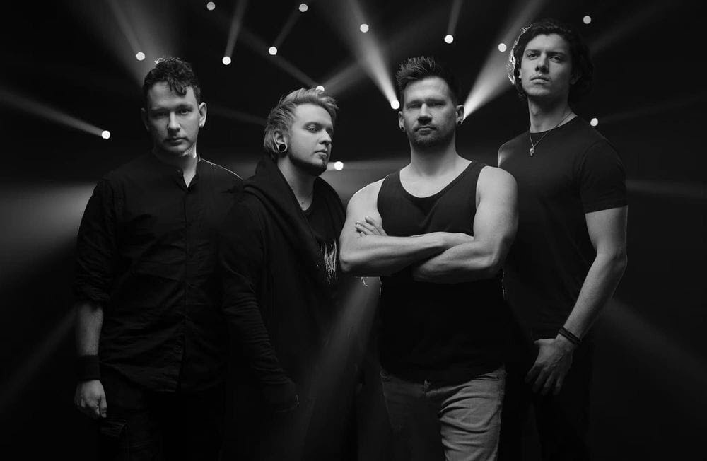 4 Oceans Return with Emotional New Single “Lies in Your Eyes”