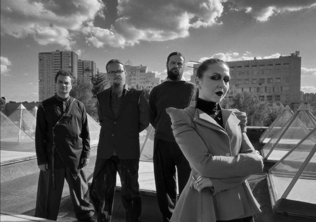 IGNEA embrace bittersweet urban nostalgia with “Darkness”