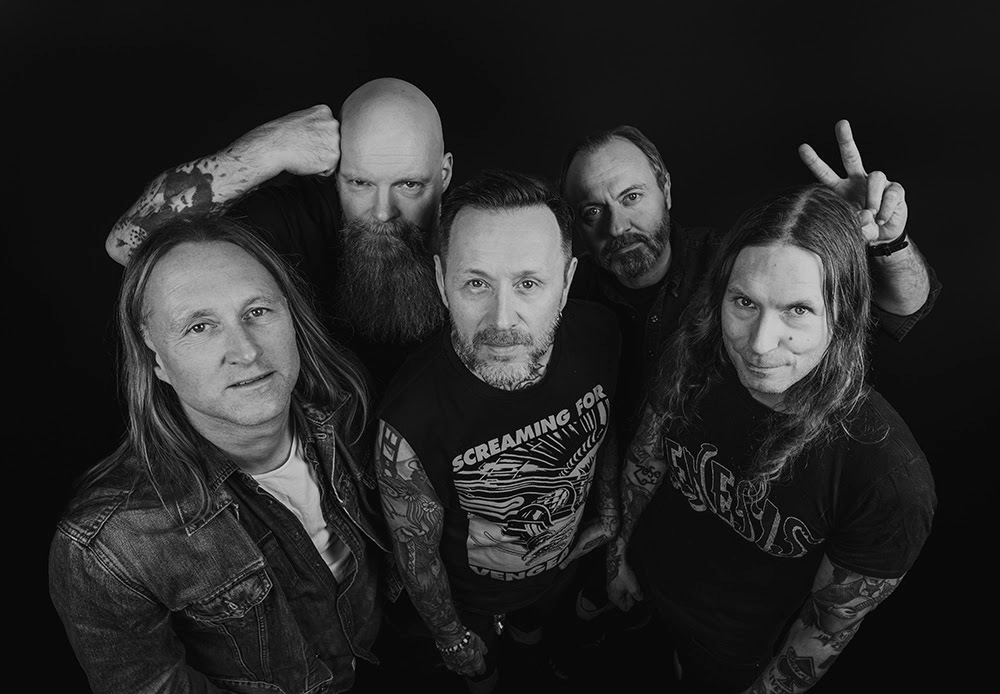 AUDREY HORNE tackle a divided world on new single “Achilles”