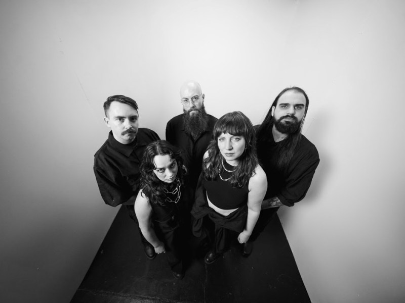 FUTURE STATIC channel political anger into crushing new single&nbsp;“Swing”