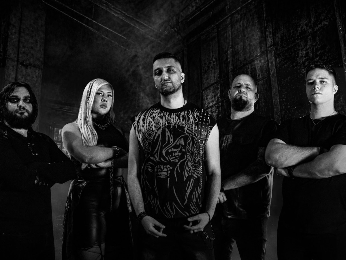 SELIAS confront psychological trauma on crushing new single&nbsp;“Bastard”