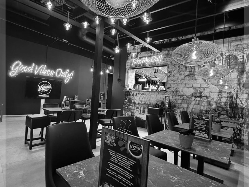 Rock, Wasabi and Neon Green Wings: Finland’s U’Know! Restaurant Turns Up the&nbsp;Heat
